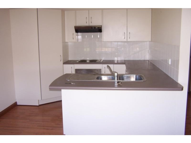 61 May Street, Robertson NSW 2577