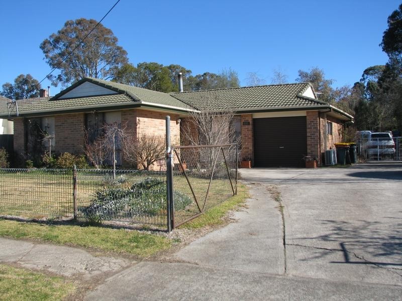 36 Garrett St, Moss Vale NSW 2577