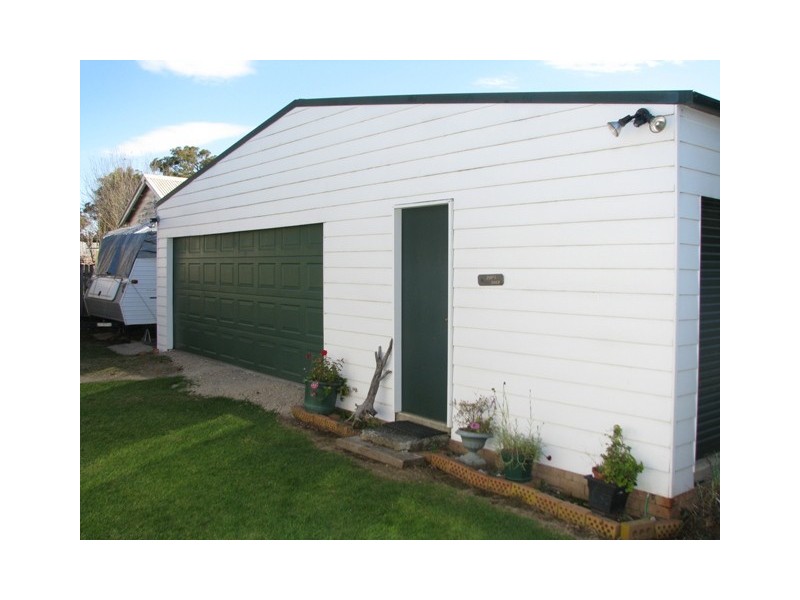 8 Howard Street, New Berrima NSW 2577