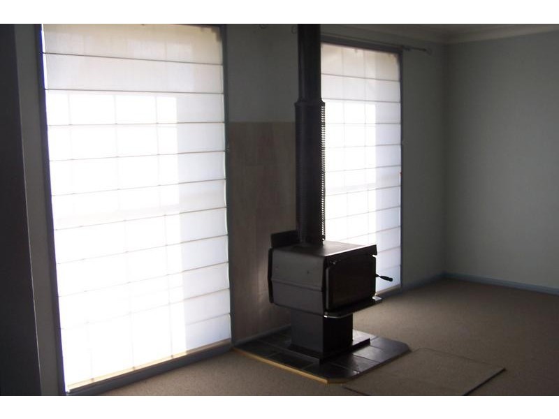 20 Mann Crescent, Moss Vale NSW 2577