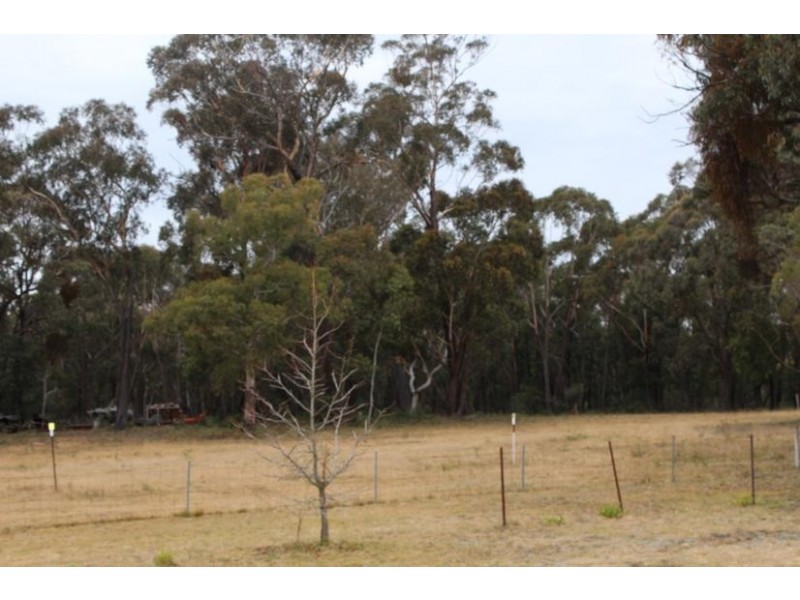 127 Tugalong Road, Canyonleigh NSW 2577