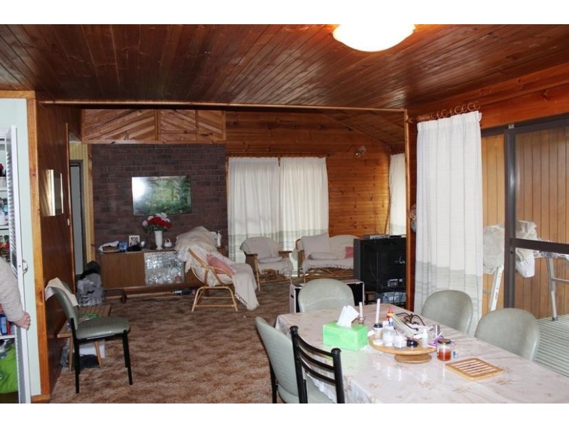 127 Tugalong Road, Canyonleigh NSW 2577