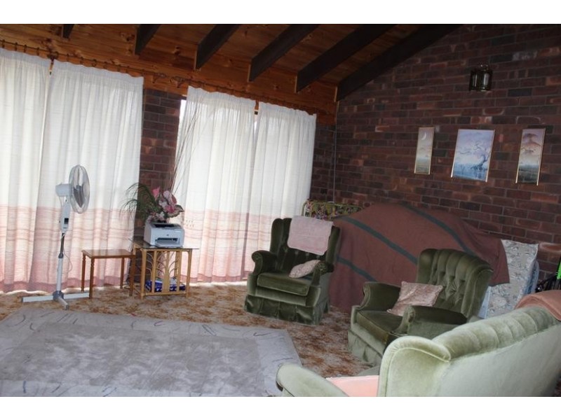 127 Tugalong Road, Canyonleigh NSW 2577