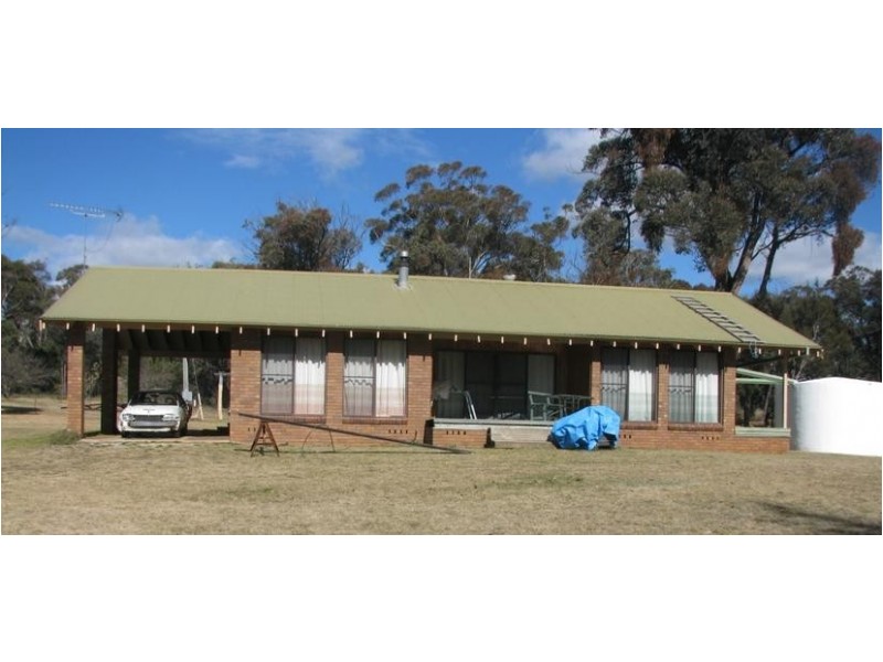 127 Tugalong Road, Canyonleigh NSW 2577