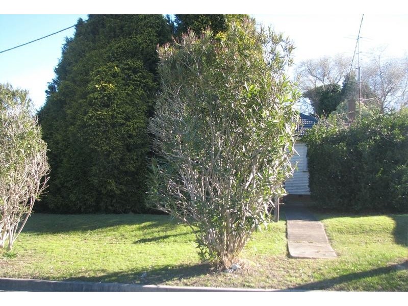 17 North Street, Moss Vale NSW 2577