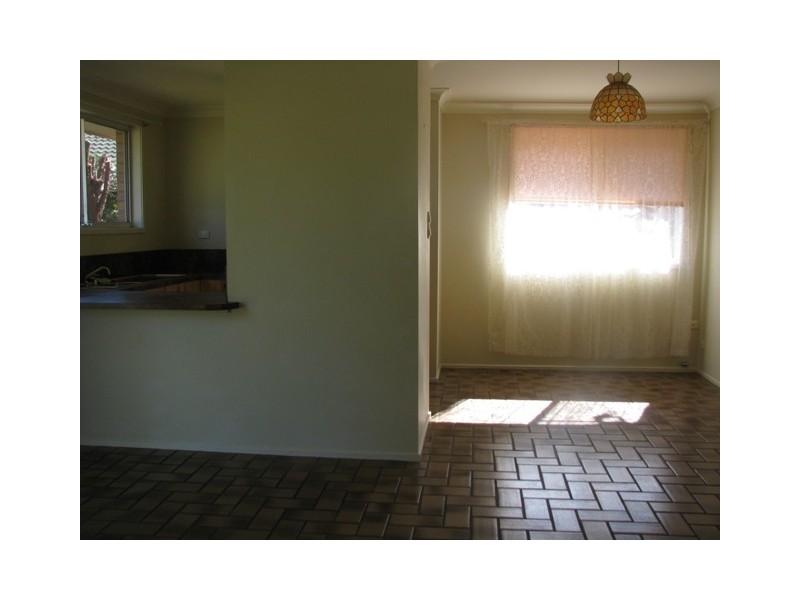 13 Willow Drive, Moss Vale NSW 2577