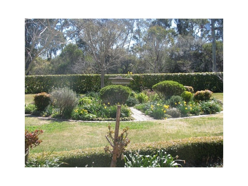 20 Railway Parade, Medway NSW 2577