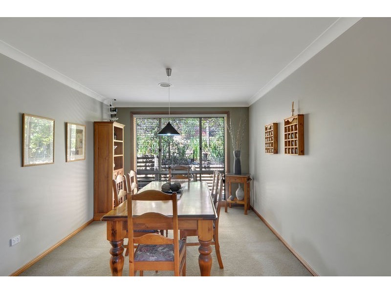 11 Thwaites Dr, Moss Vale NSW 2577