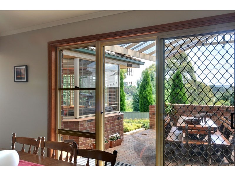 11 Thwaites Dr, Moss Vale NSW 2577