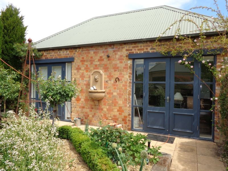 18 Throsby Street, Moss Vale NSW 2577