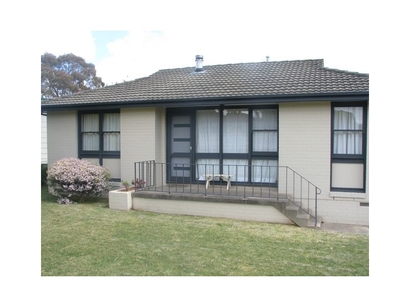 6 Darran Road, Moss Vale NSW 2577