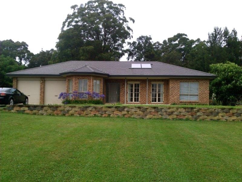 12 Birchpark Road, Bundanoon NSW 2578