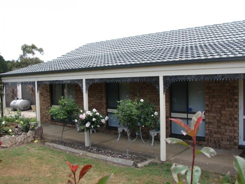 2 Dangar Crescent, Moss Vale NSW 2577