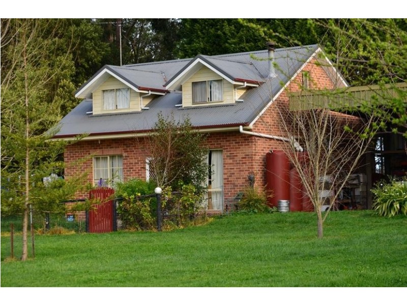 56 Somerset Road, Fitzroy Falls NSW 2577