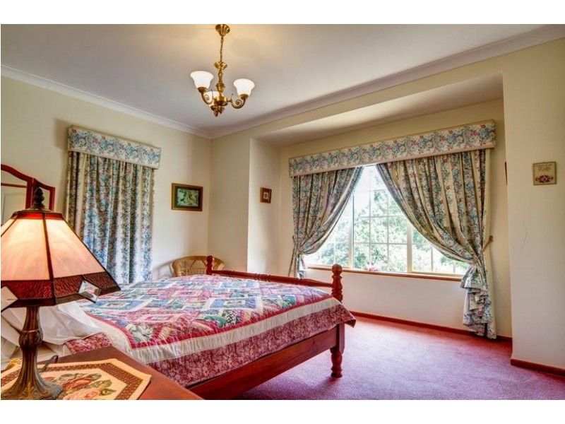 56 Somerset Road, Fitzroy Falls NSW 2577