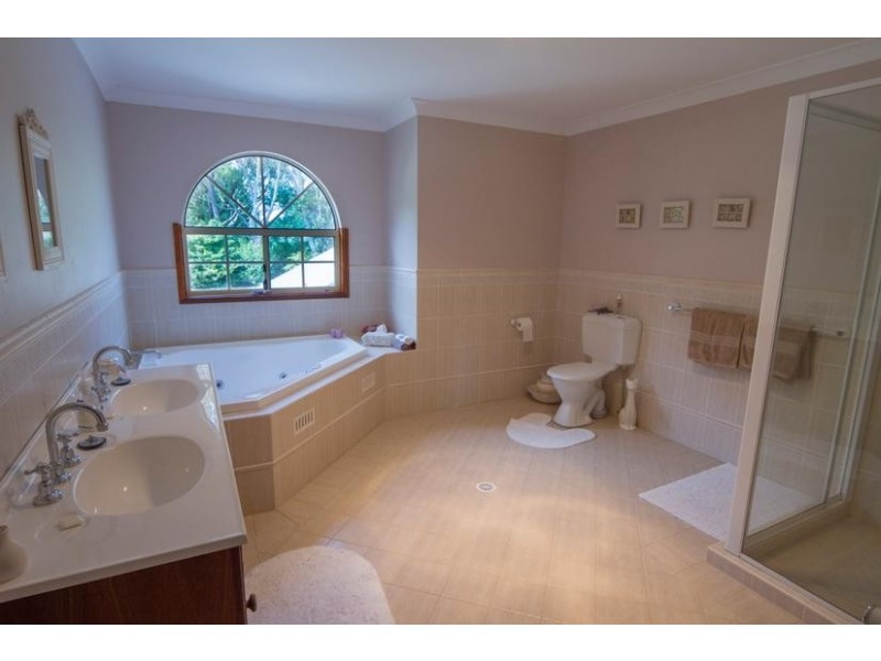 56 Somerset Road, Fitzroy Falls NSW 2577