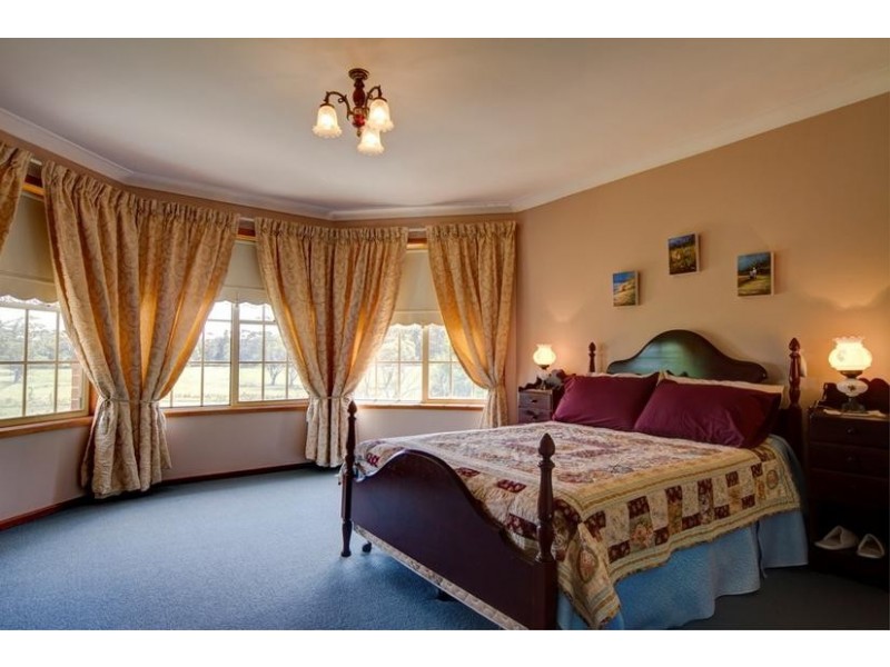 56 Somerset Road, Fitzroy Falls NSW 2577