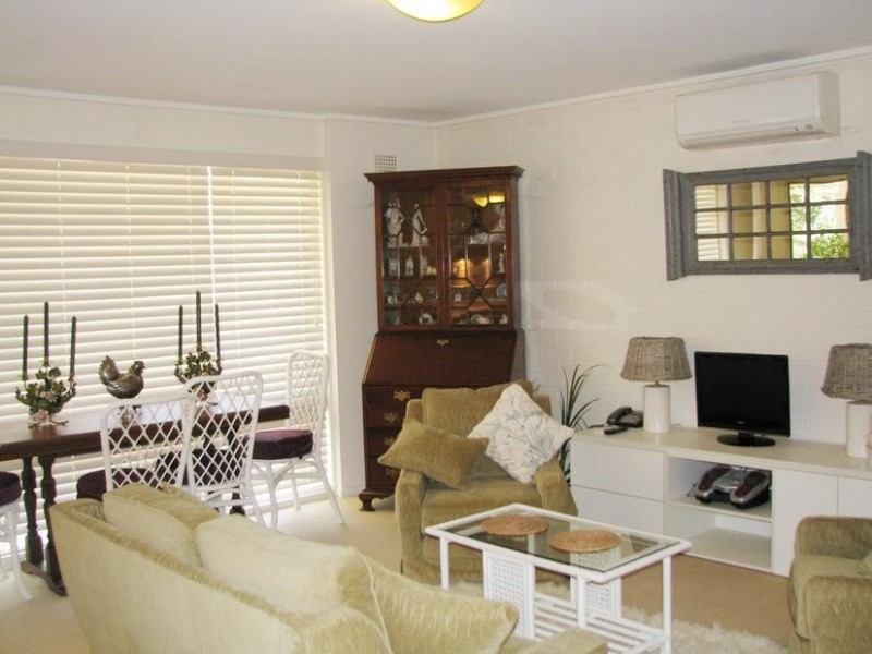 2/10 Arthur St, Moss Vale NSW 2577