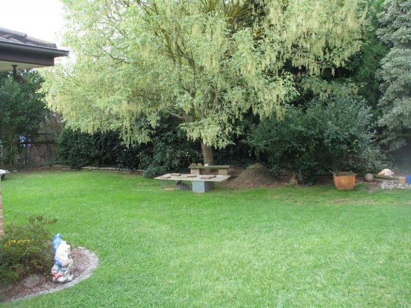 10 Semkin St, Moss Vale NSW 2577