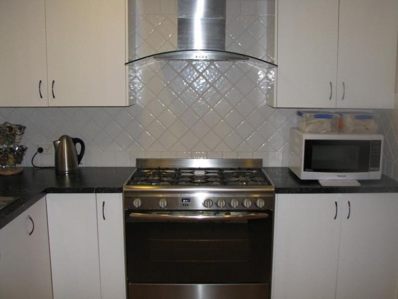 10 Semkin St, Moss Vale NSW 2577