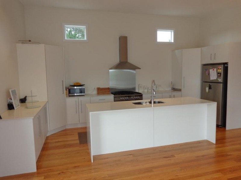 15 Gibbons Road, Moss Vale NSW 2577