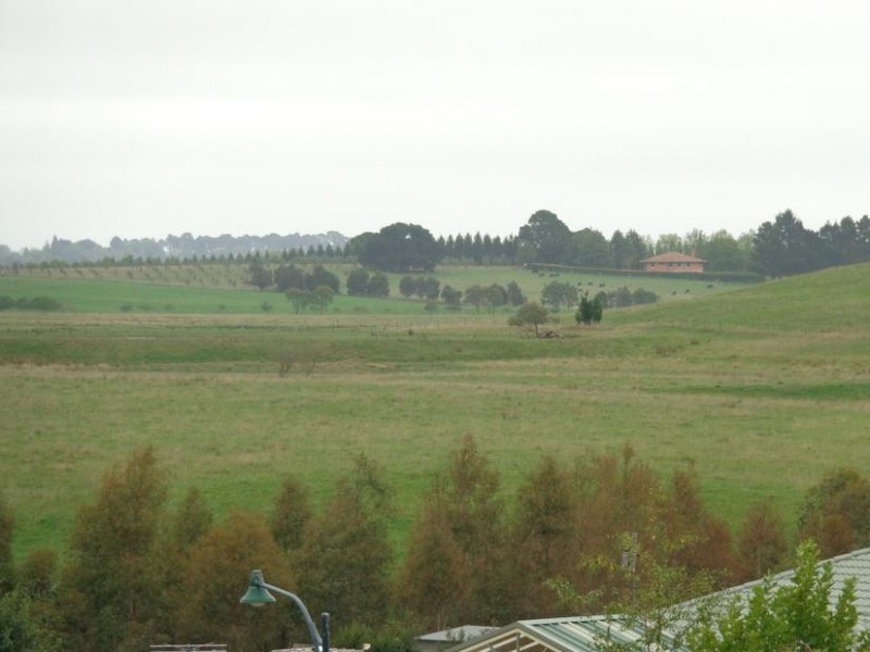 15 Gibbons Road, Moss Vale NSW 2577