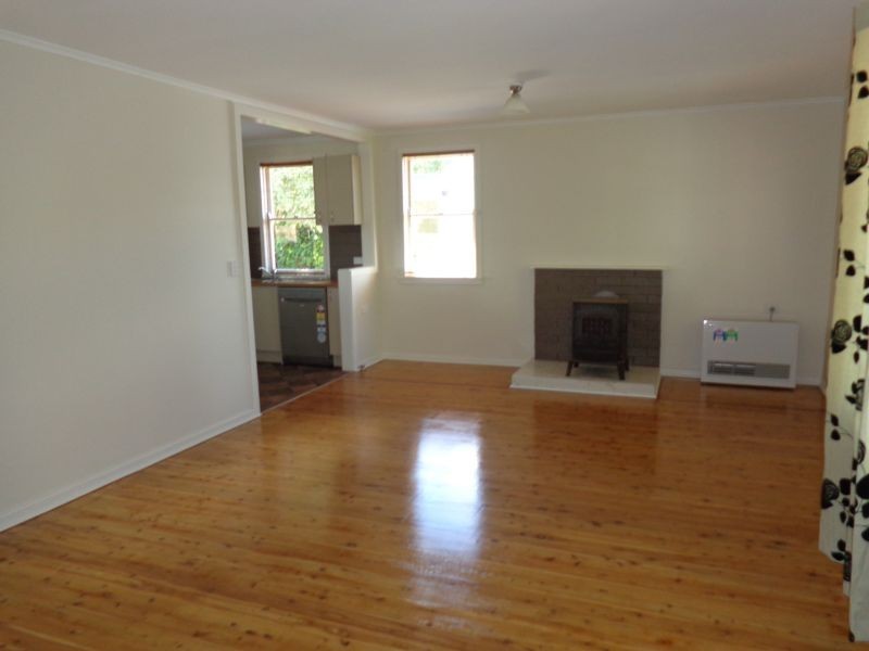 17 North Street, Moss Vale NSW 2577