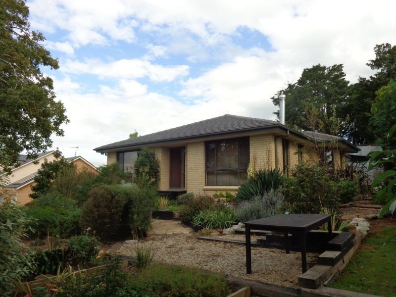 18 Stables Place, Moss Vale NSW 2577