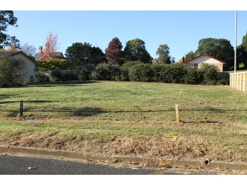 35 Spring Street, Moss Vale NSW 2577