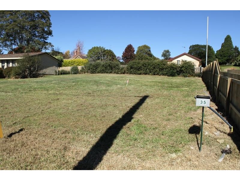 35 Spring Street, Moss Vale NSW 2577