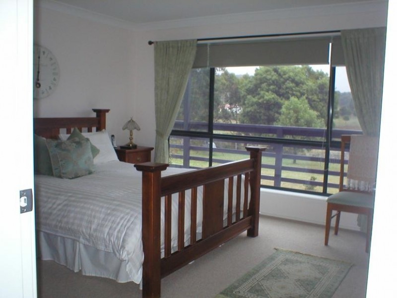 3 Meadows Lane, Robertson NSW 2577