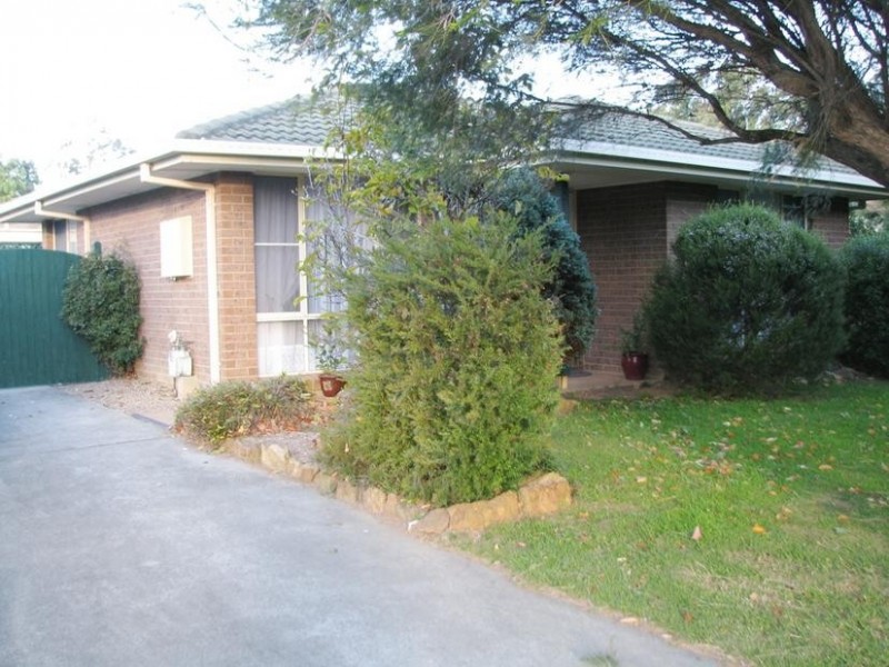 25 Campbell Crescent, Moss Vale NSW 2577