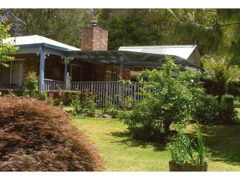 28 Garland Rd, Bundanoon NSW 2578