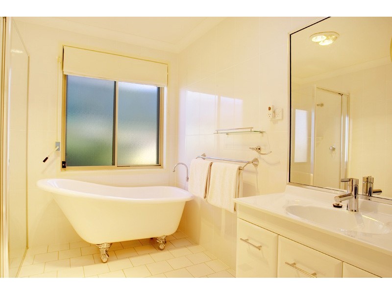 18 Bronwyn Place, Bowral NSW 2576