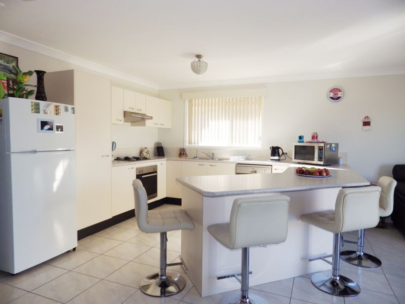 27 Melbourne Street, New Berrima NSW 2577