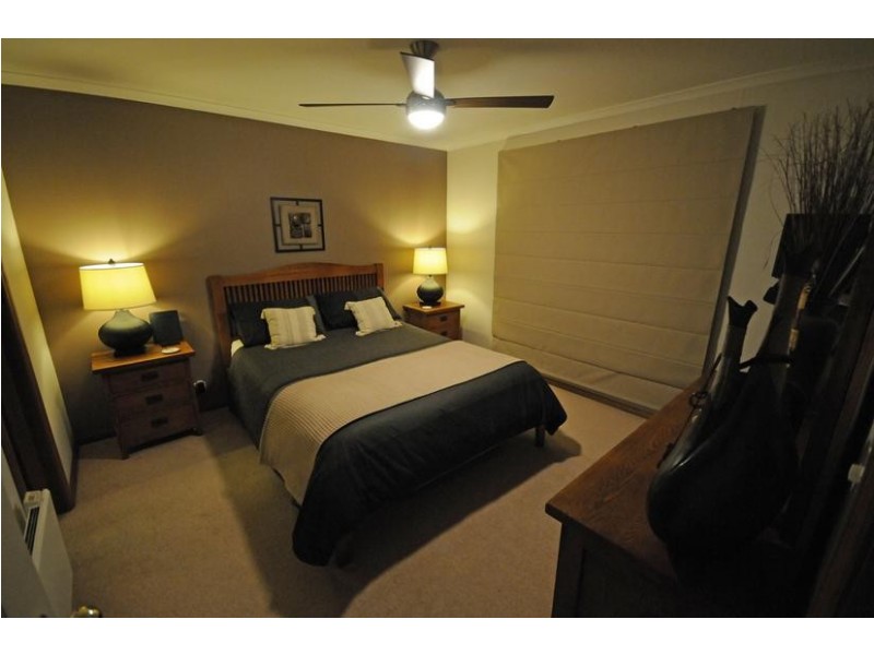 49 Beaconsfield Rd, Moss Vale NSW 2577