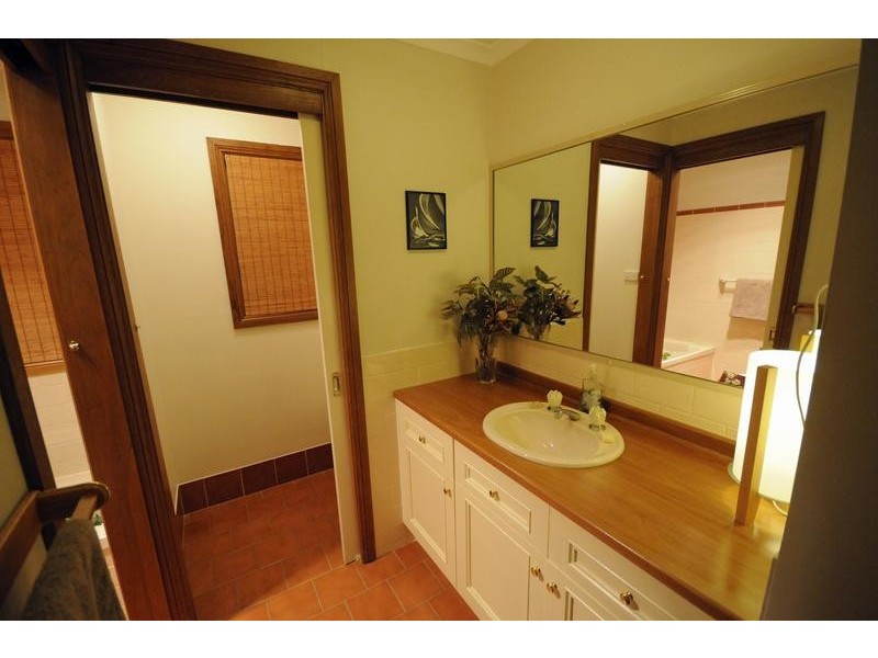 49 Beaconsfield Rd, Moss Vale NSW 2577