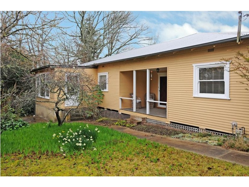 19 Caber St, Moss Vale NSW 2577