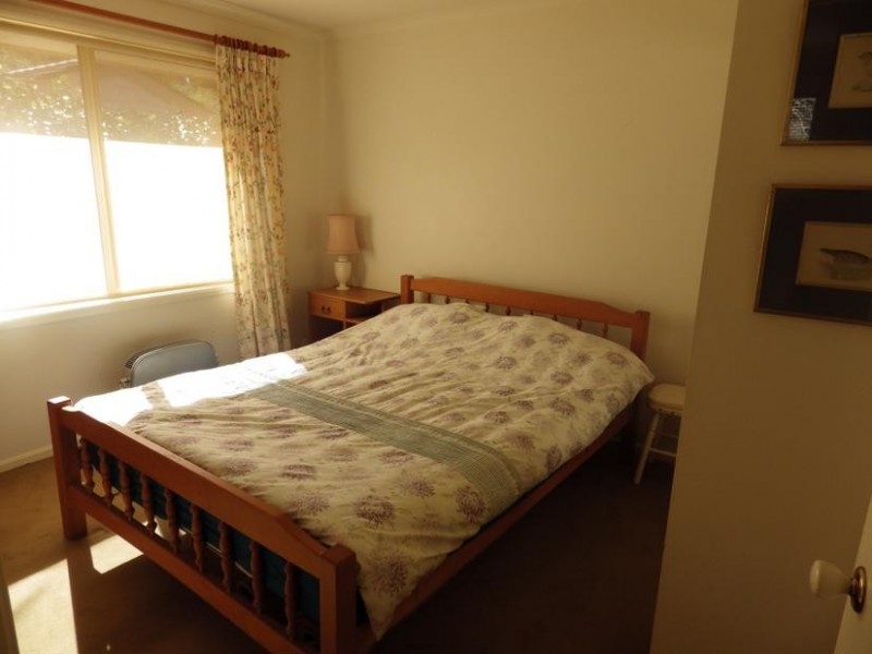 5 Villiers Rd, Moss Vale NSW 2577