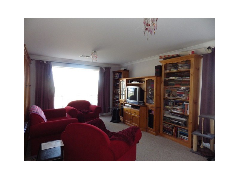 22 Woodside Drive, Moss Vale NSW 2577