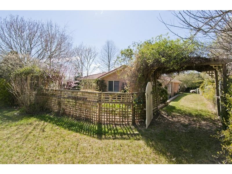 1 Twickenham Place, Moss Vale NSW 2577