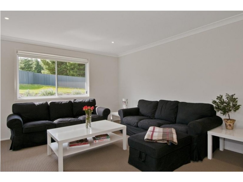 30 Napper Close, Moss Vale NSW 2577