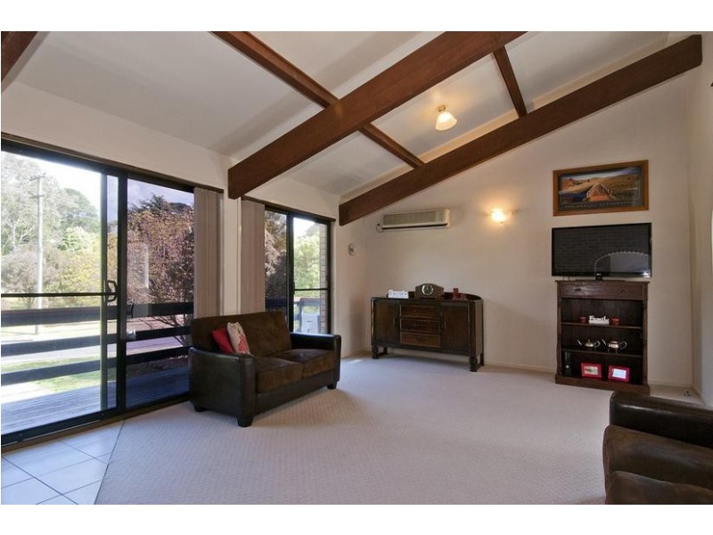 28 Bindar Crescent, Bundanoon NSW 2578
