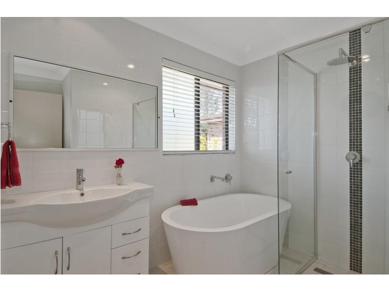 28 Bindar Crescent, Bundanoon NSW 2578