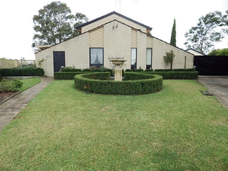 6 Hercules Close, Moss Vale NSW 2577