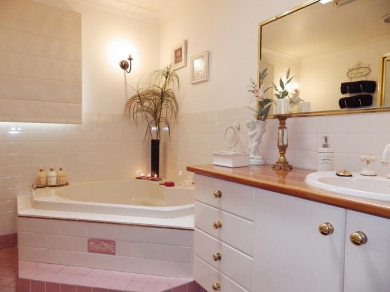 6 Hercules Close, Moss Vale NSW 2577