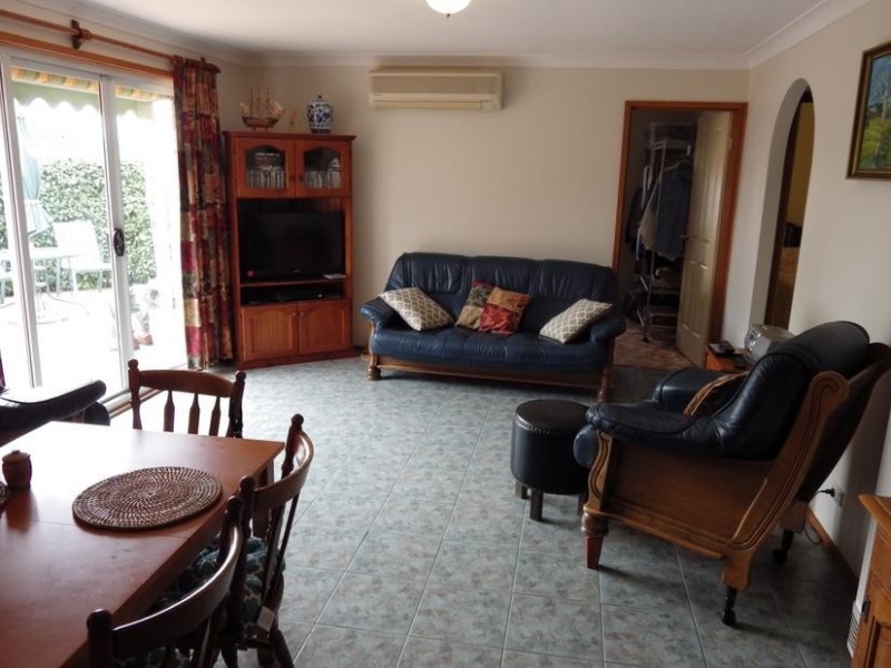 13 Mawson Terrace, Moss Vale NSW 2577