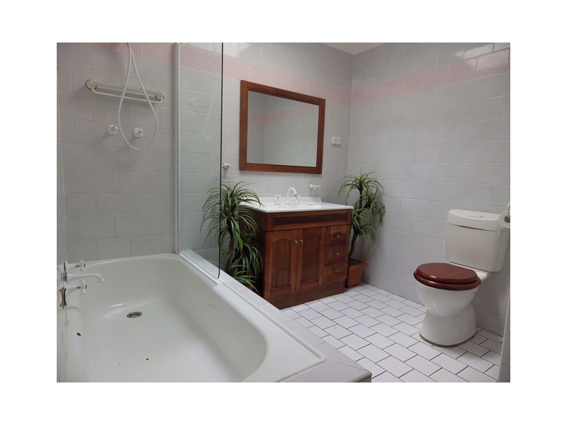 40 Cherry Tree Close, Moss Vale NSW 2577