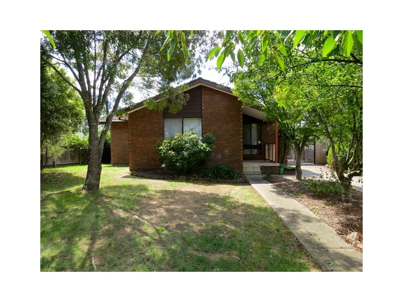 40 Cherry Tree Close, Moss Vale NSW 2577