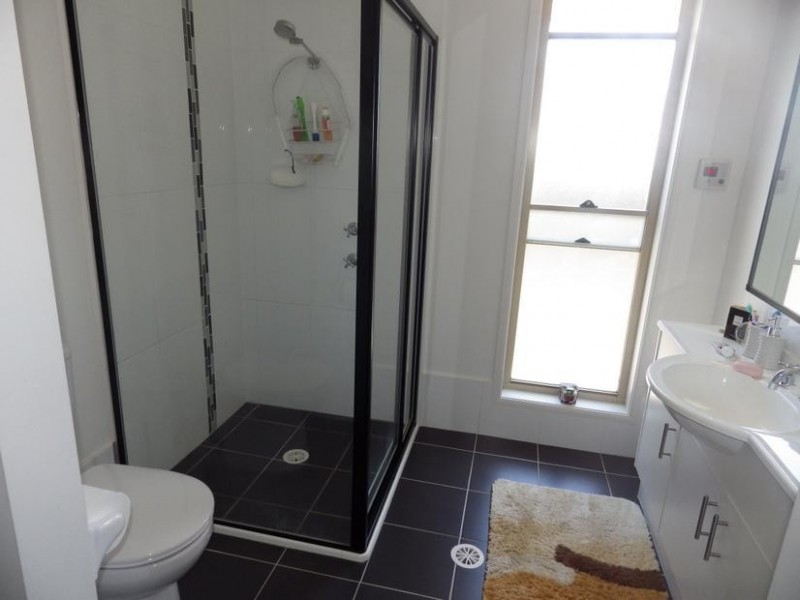 16 Napper Close, Moss Vale NSW 2577